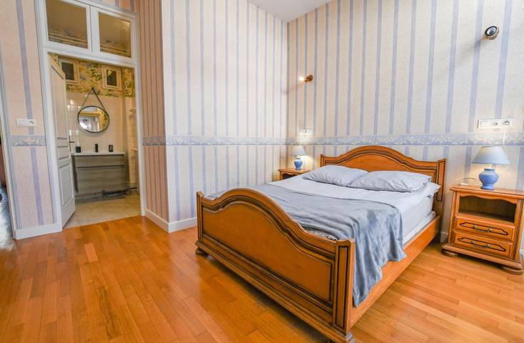 Gîte pour 6 personnes, avec terrasse à Bar-sur-Aube - 4