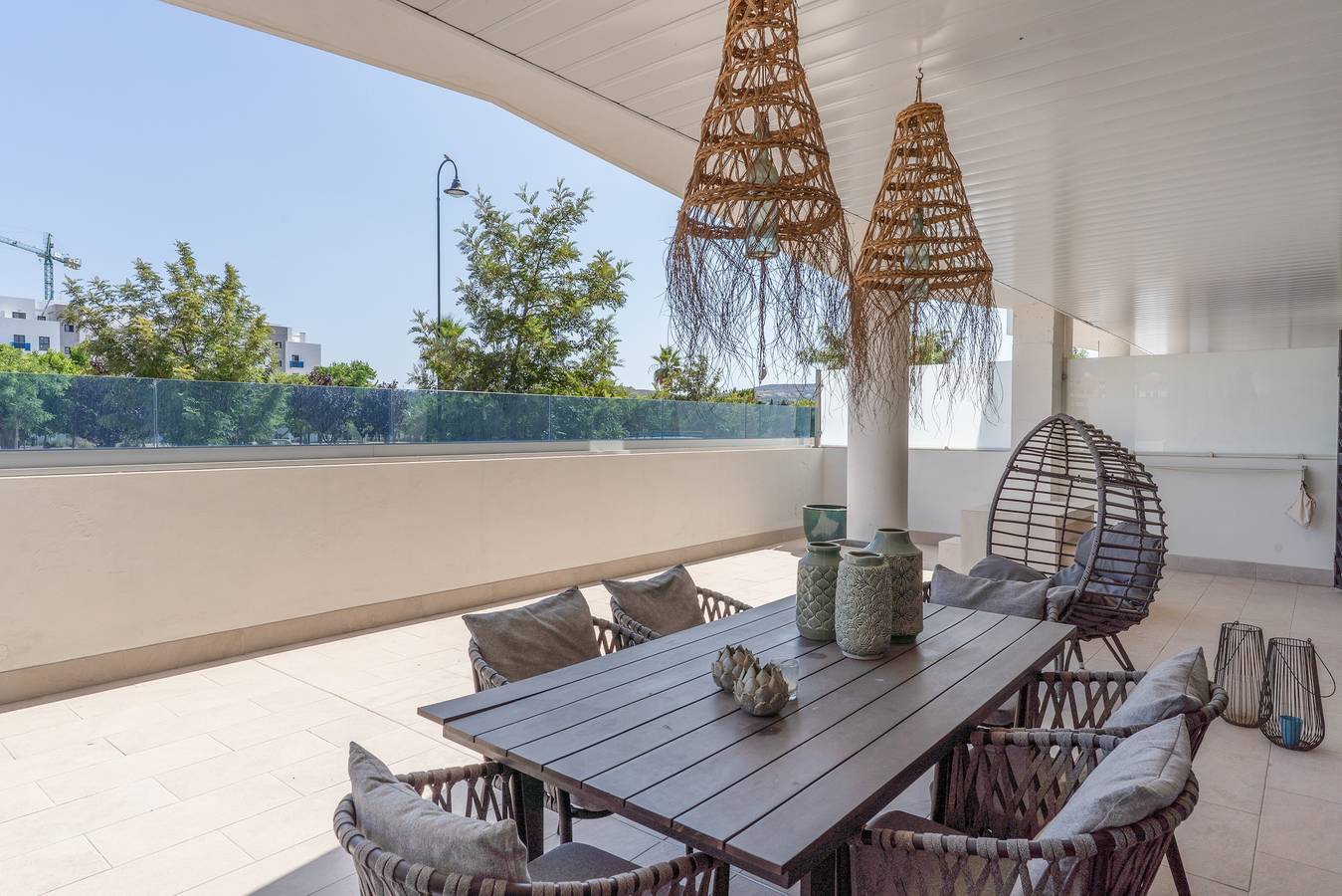 Apartamento entero, Apartamento 'Jardines De Las Lagunas' con piscina comunitaria, Wi-Fi y aire acondicionado in Mijas Costa, Mijas