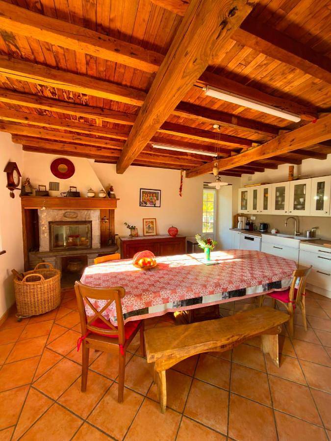 Location de vacances pour 15 personnes, avec terrasse à Sengouagnet - 3