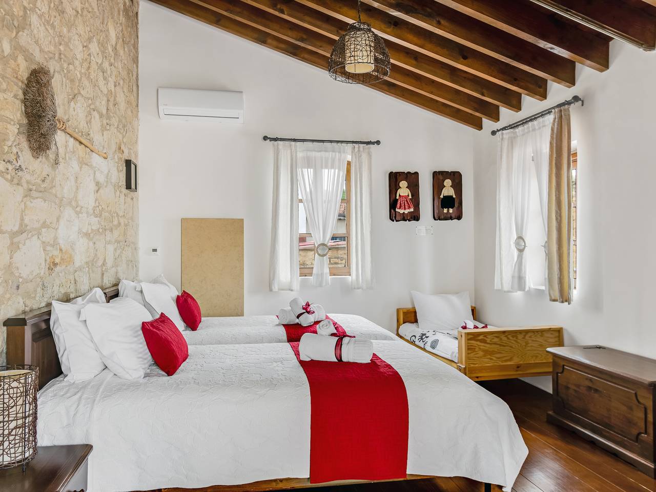 Entire apartment, Sanders Arsorama  Comfy 1 Bdr Apt w Shared Patio in South Cyprus