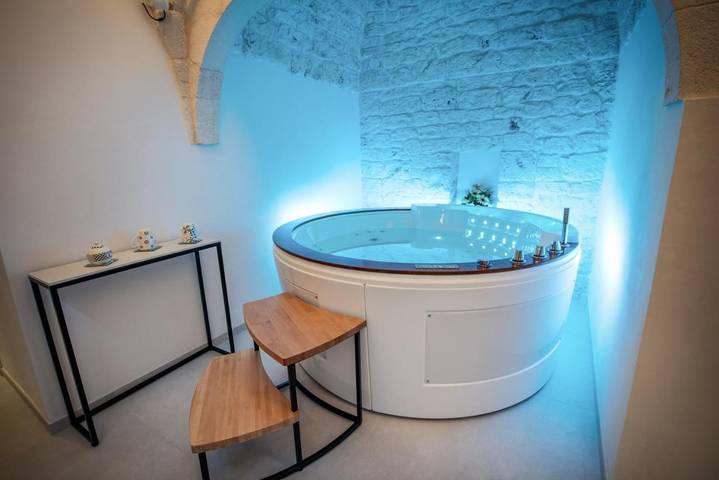Chambre d’hôte pour 2 personnes, avec sauna et jacuzzi dans Ceglie Messapico - 3
