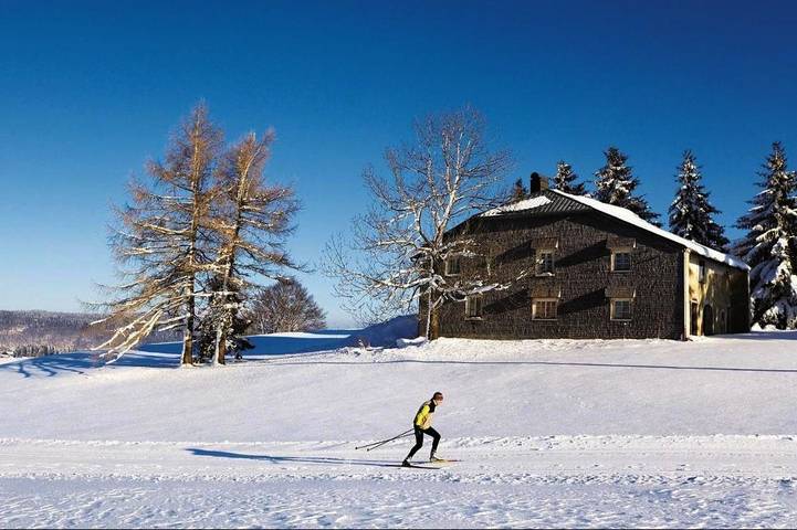 Hôtel pour 2 personnes, avec terrasse et piscine ainsi que sauna et jacuzzi à Bois-d'Amont - 4