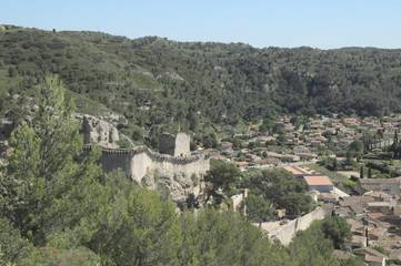 Gîte pour 3 personnes, avec vue dans Abbaye de Saint Michel de Frigolet