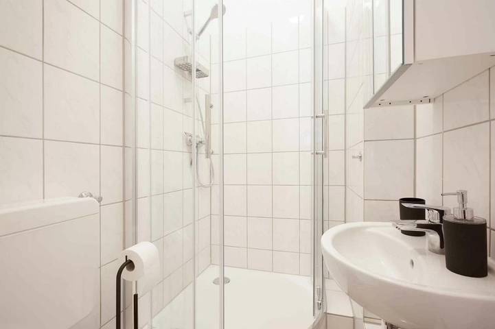 Chambre d’hôte pour 3 personnes, avec vue et balcon