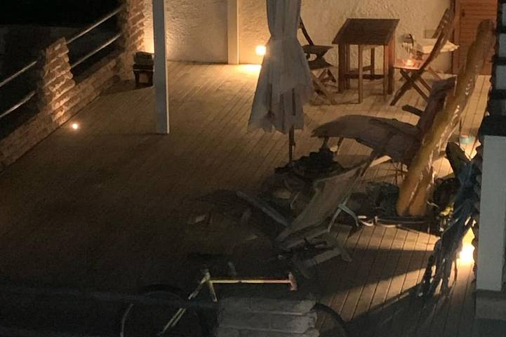 Ferienhaus für 3 Personen, mit Garten und Whirlpool