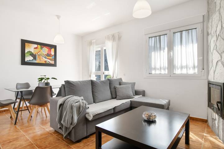 Apartamento de vacaciones para 6 personas, con jardín y balcón en Serranía de Ronda - 2