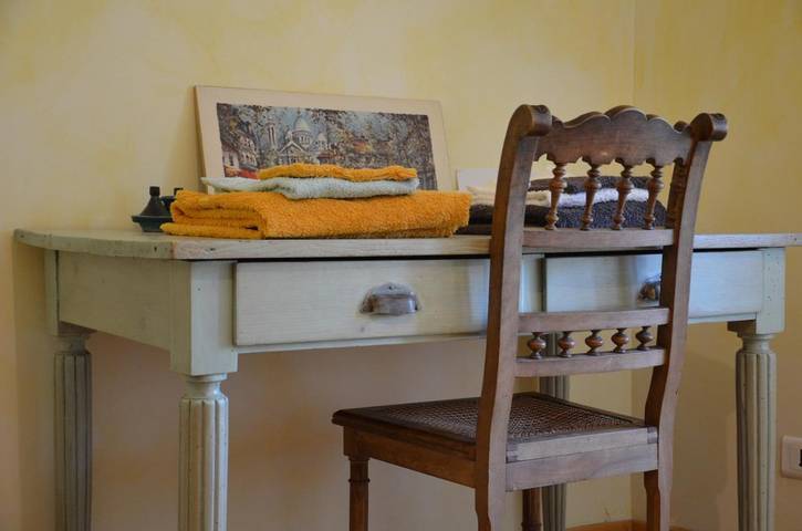 Chambre d’hôte pour 2 personnes, avec piscine ainsi que vue et jardin en Haute-Loire - 4