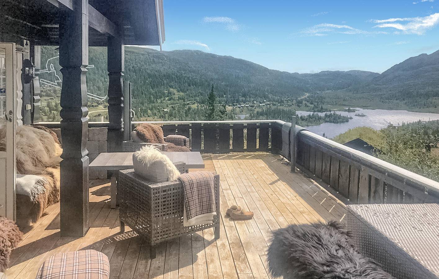 Ferienhaus für 10 Personen mit Seeblick in Kvitåvatn, Tinn