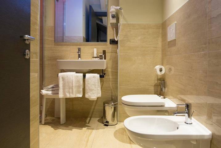 Ferienhaus für 2 Personen, mit Sauna und Whirlpool sowie Pool in Verona - 4