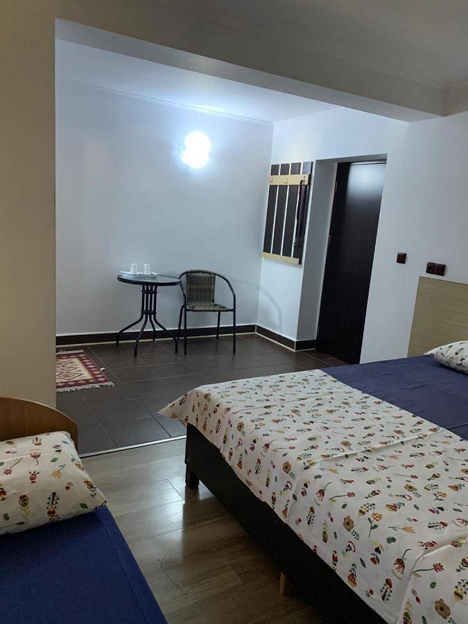 Gîte pour 4 personnes, avec jardin et vue dans Mangalia - 3