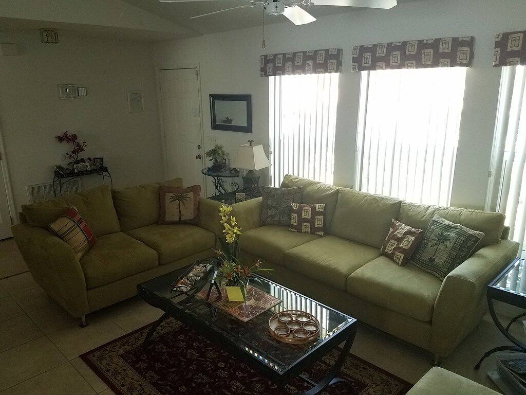 Familienerinnerungen / Privater Pool / Seeblick / Klimaanlage / Grill / Free Wifi / Kabel-Tv / Spielzimmer. in Kissimmee, Osceola County