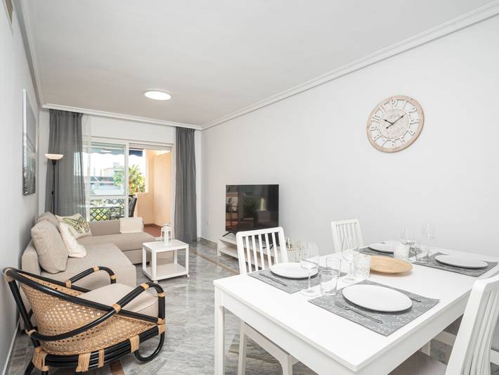 Ferienwohnung für 2 Personen, mit Terrasse und Garten in Marbella - 3