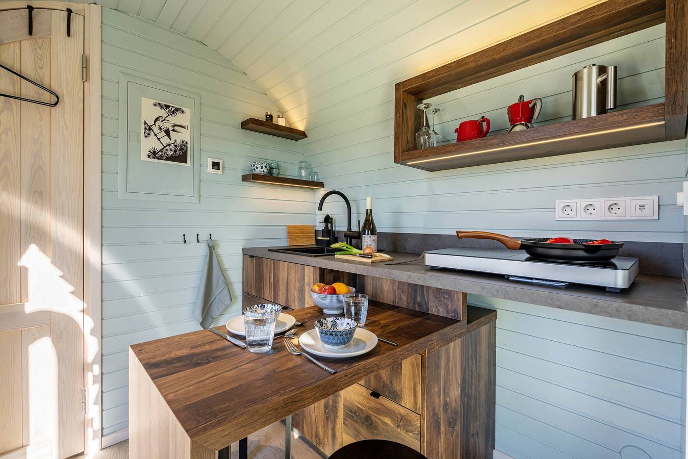 Tiny Home 'Stall Und Sterne - Kleiner Wagen' met uitzicht op de bergen, eigen terras en Wi-Fi, foto 12