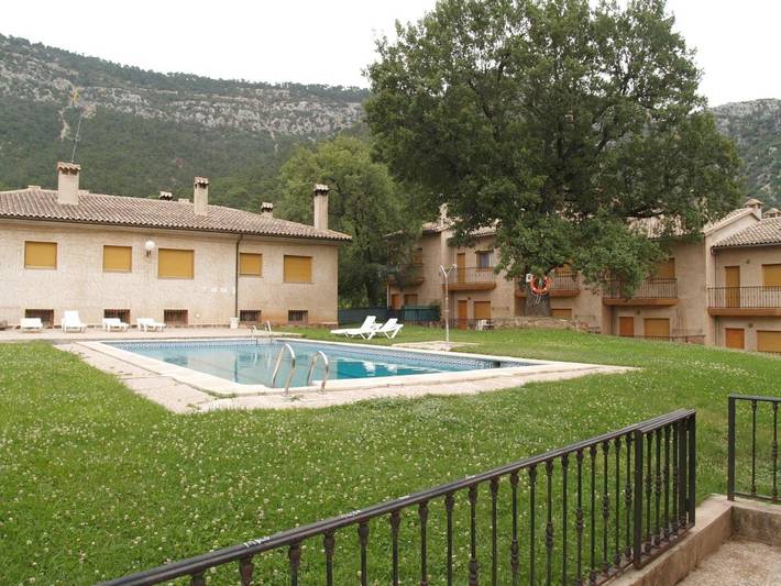 Casa rural para 8 personas, con jardín y terraza además de vistas y piscina, Se admiten mascotas en Arroyo Frío - 3