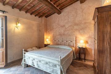 Agriturismo per 10 Persone in Civitella in Val di Chiana, Chianti, Foto 3