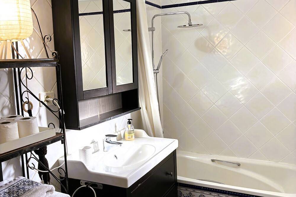 Rural house with heated pool and large garden. Relax and nature. in Pinar de Ojeda, Teror