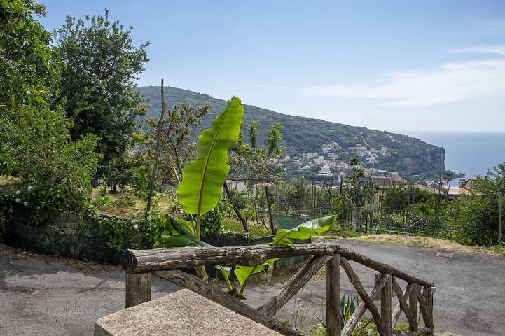 Casa Paola 2 in Vico Equense, Monti Lattari