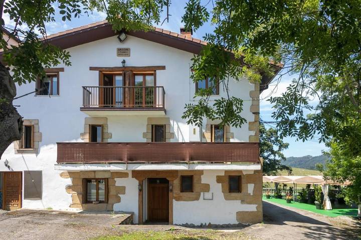 Casa rural para 2 personas, con Terraza además de Jardín y Vistas en Zarauz