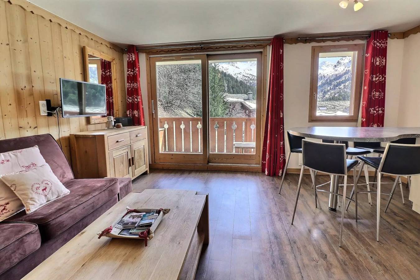 Appartement entier, Appartement Lumineux, Quartier Calme, Superbe Vue Sur Le Mont Vallon in Méribel-Mottaret, Les Allues