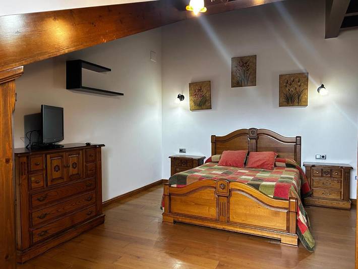 Casa rural para 9 personas, con vistas y balcón en Costa Oriental Asturiana - 4