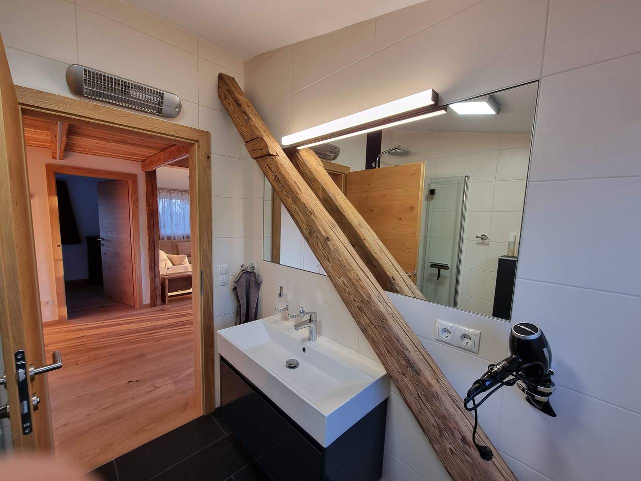 Ganze Wohnung, Appartement Apollo in der Wohlfühloase am Trausdorfberg mit Sauna Whirlpoolnutz in Steirerland