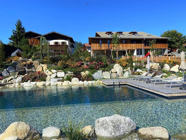 Ferienwohnung für 3 Personen, mit Balkon und Garten sowie Pool und Sauna in Natz-Schabs
