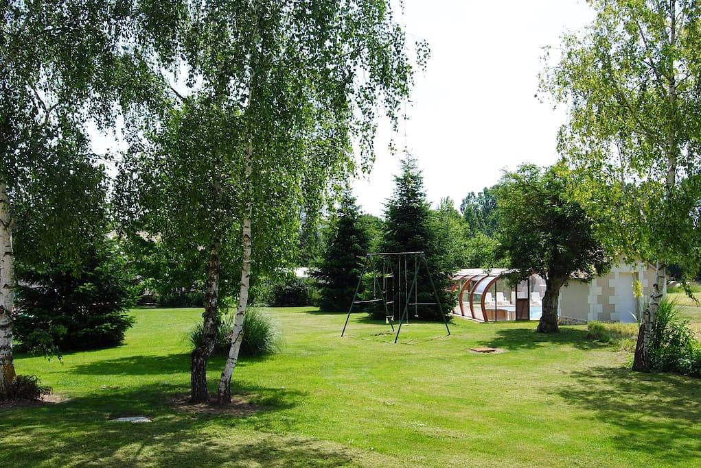 La Maison de Campagne - Les Mardelles in Villentrois, Vallée de la Loire