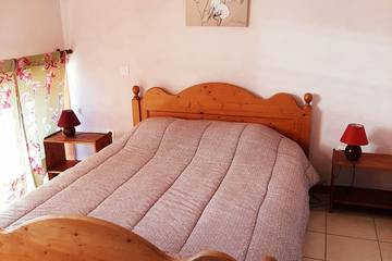 Agritourisme pour 22 Personnes dans Recloses, Parc naturel régional du Gâtinais français, Photo 1