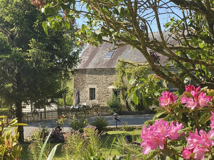 Maison de vacances pour 4 personnes, avec jardin à Langoat