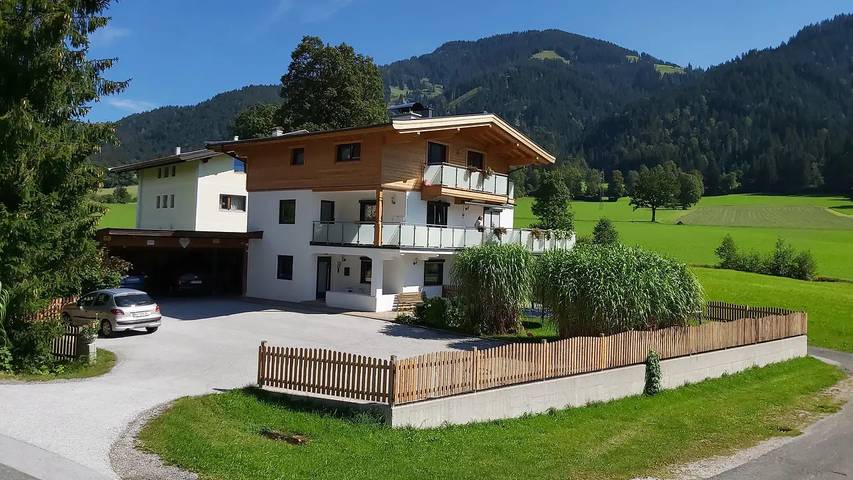 Ferienwohnung für 4 Personen, mit Garten im Brixental