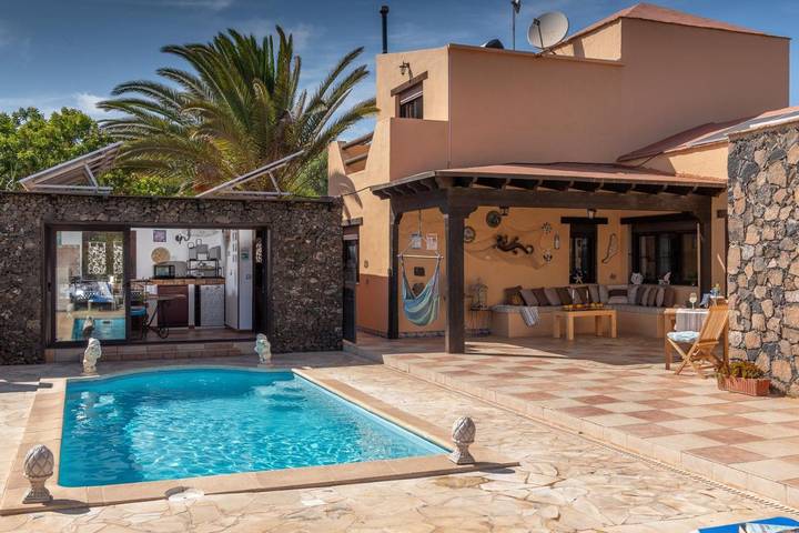 Villa für 8 Personen, mit Pool und Ausblick sowie Garten auf Fuerteventura - 3