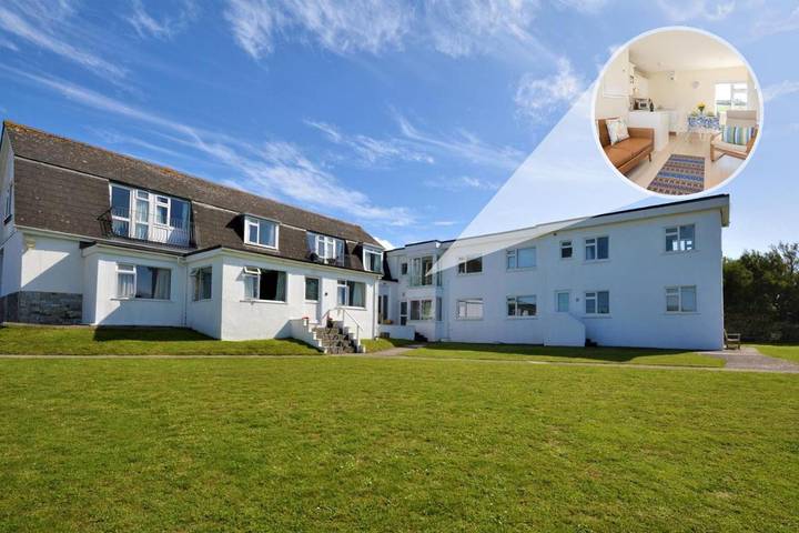 Holiday rental for 4 people in Constantine Bay