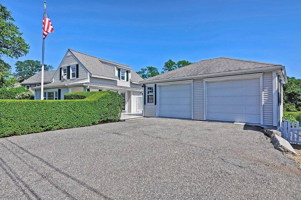 Top 18 Vacation Rentals in Beverly ᐅ Instant booking