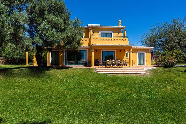 Location de vacances pour 8 personnes, avec jardin dans Boliqueime - 2