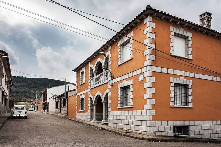 House in the mountains of Toledo, Near Toledo puy du fou and cabañeros in Navahermosa, Toledo Provinz