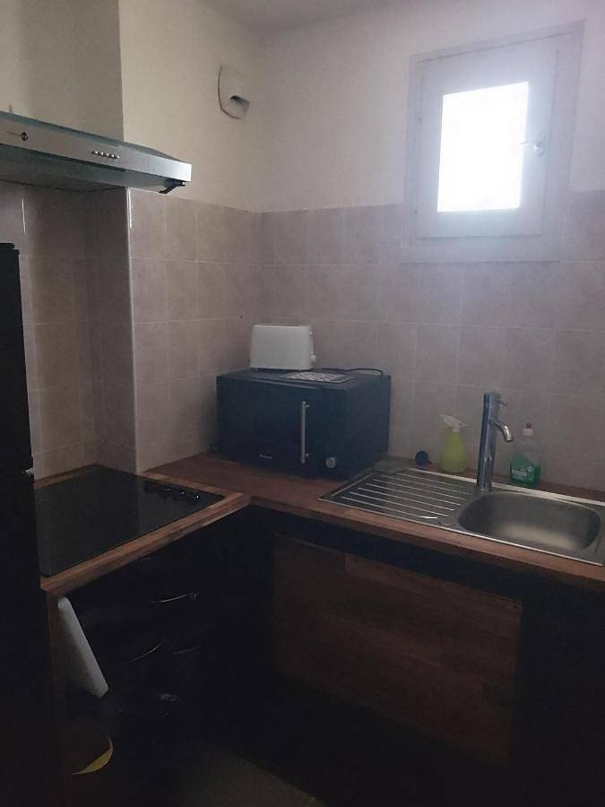 Location de vacances pour 3 personnes, avec Jardin à Pommevic - 3