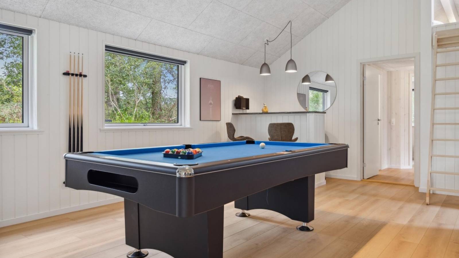 Beautiful holiday home No. 757 with pool and sauna in Krakow am See in Krakow am See, Lagos de Mecklenburg