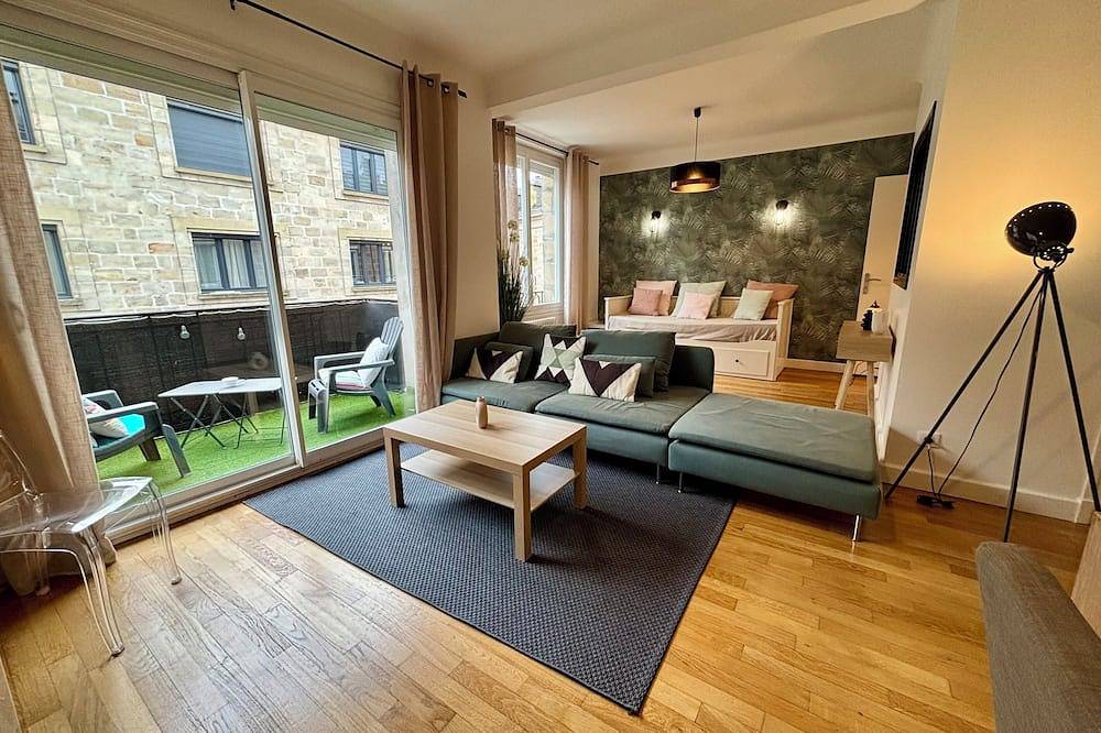 Entire apartment, Casa Marbeau - 6 pers. - Stationnement - Entre le centre-ville et la gare in Brive-la-Gaillarde, Brive-la-Gaillarde region