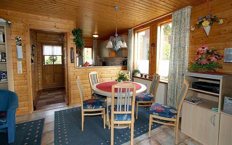 Ferienpark für 4 Personen, mit Terrasse und Garten sowie Sauna in Hasselfelde