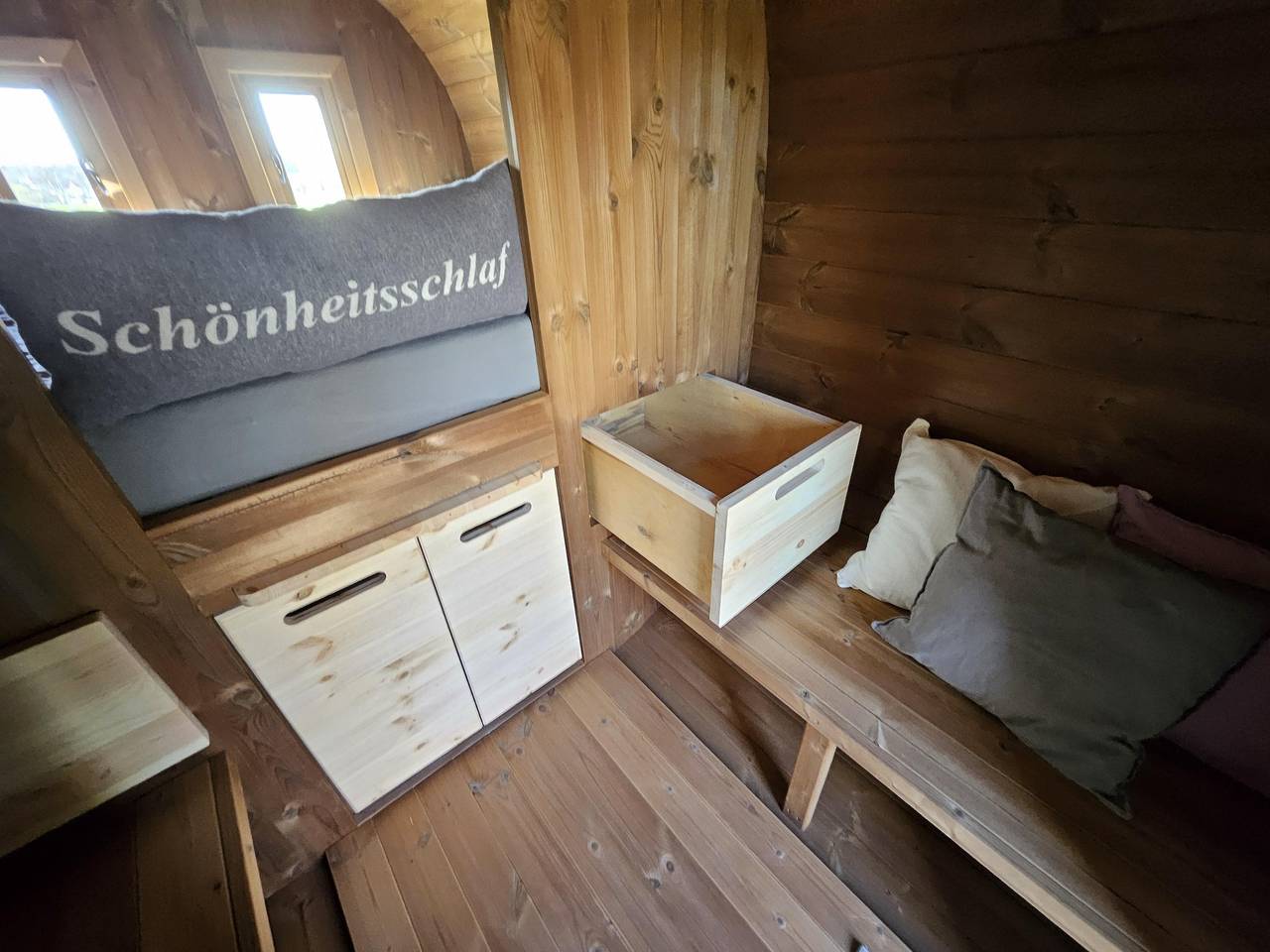 Camping im Fass in Bad Dürrenberg, Saale-Unstrut