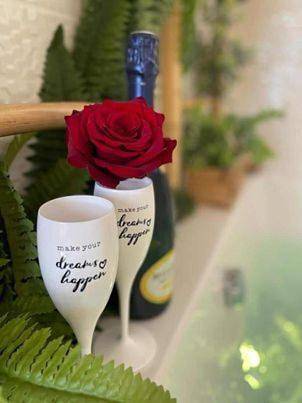 Lover'S Room Tropic in Verton, Région de Montreuil