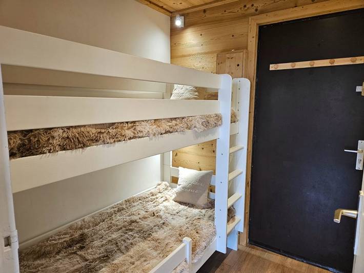 Gîte pour 3 personnes dans Office De Tourisme De Montgenevre - 3