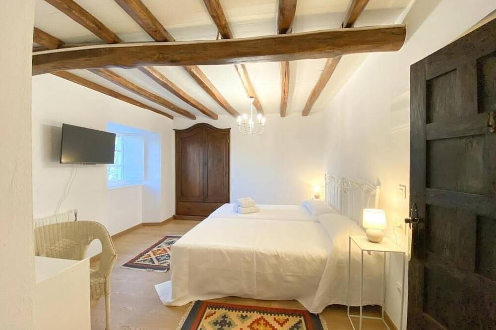 Pastur House in Castropol, Costa Verde