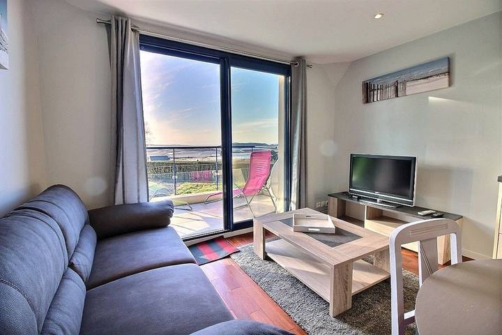 Studio Belle Vue in Trévou-Tréguignec, Côte de Granit Rose