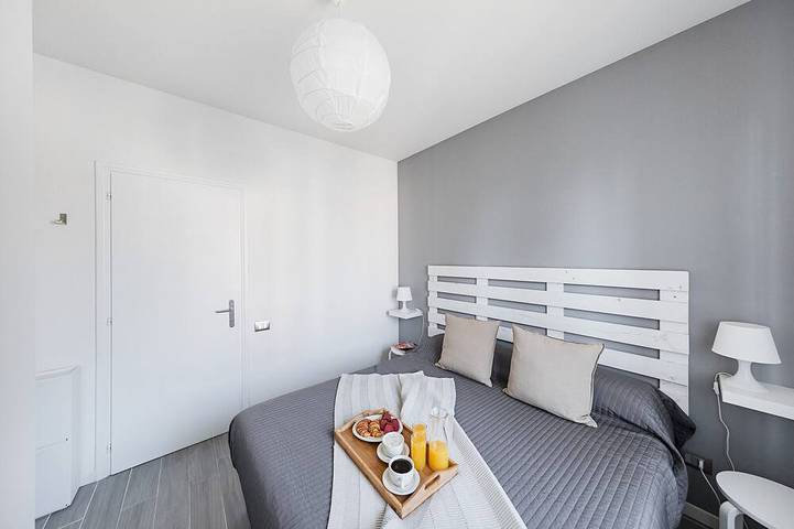 Appartamento intero, Moderno appartamento in residence con piscina in Colombare, Sirmione