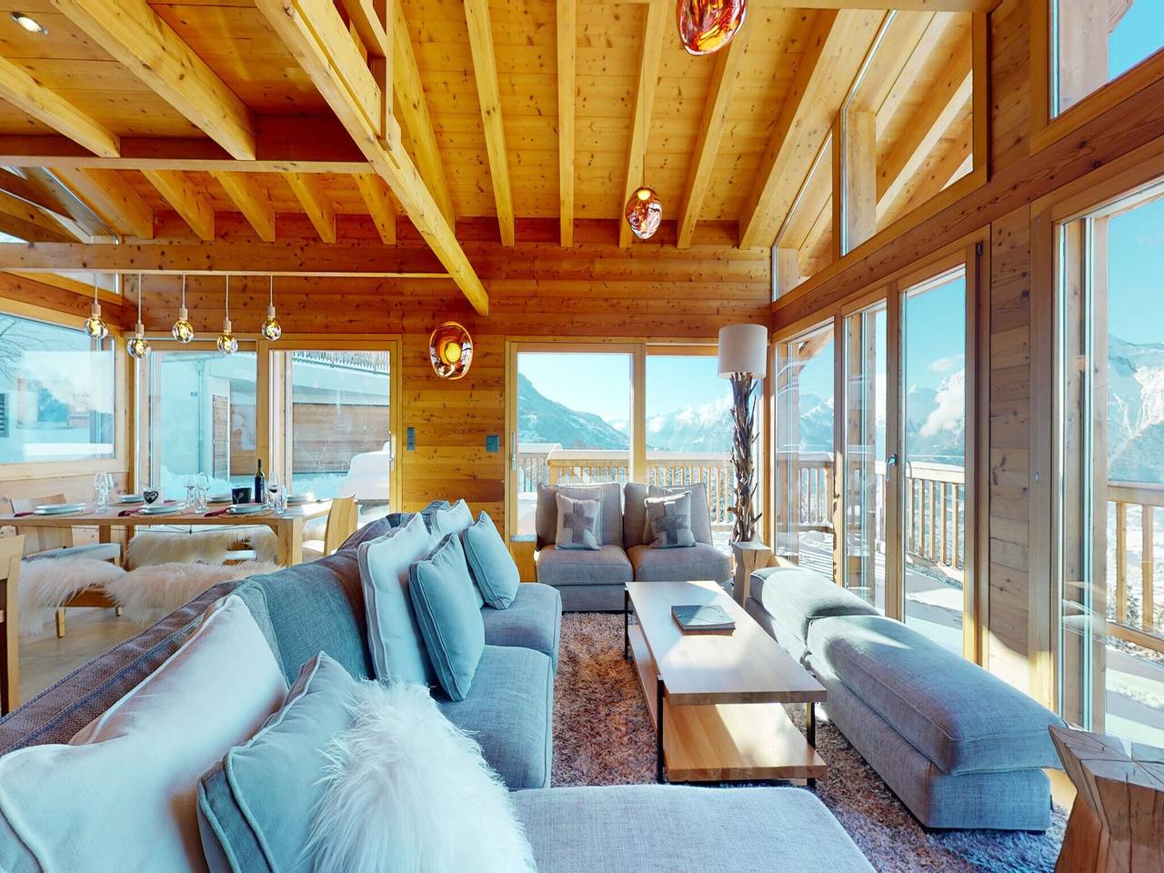 Chalet in Veysonnaz mit Whirlpool in Veysonnaz, Walliser Alpen