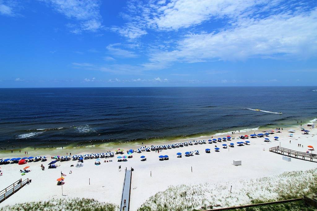 Ganze Wohnung, Perdido Sun 1010 - Frontansicht am Strand + Großartige Lage im Herzen von Perdido Key in Perdido Key, Escambia County