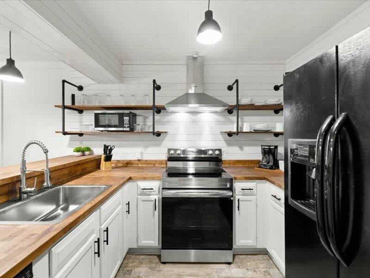 Apartamento inteiro, Turkey Nest by Beyond Expectations- Renovated 2Br in Gatlinburg, Condado de Sevier
