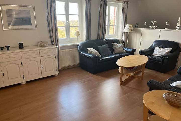 Ferienwohnung für 6 Personen, mit Terrasse und Garten sowie Sauna