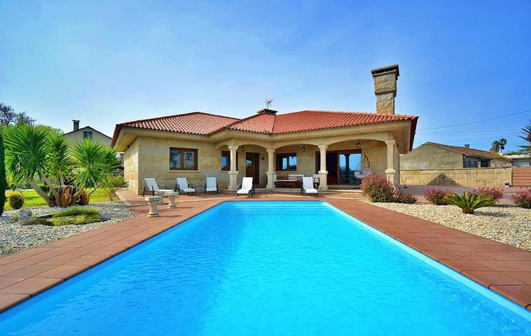 Chalet para 8 personas, con jardín además de vistas y piscina en Salnés - 2